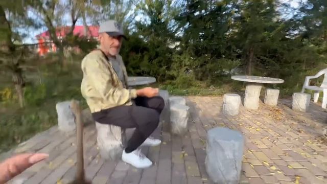 ЗДОРОВО! Как же мы ВЕСЕЛО и СМЕШНО отдохнули с Люсей в осеннем парке! смотреть онлайн