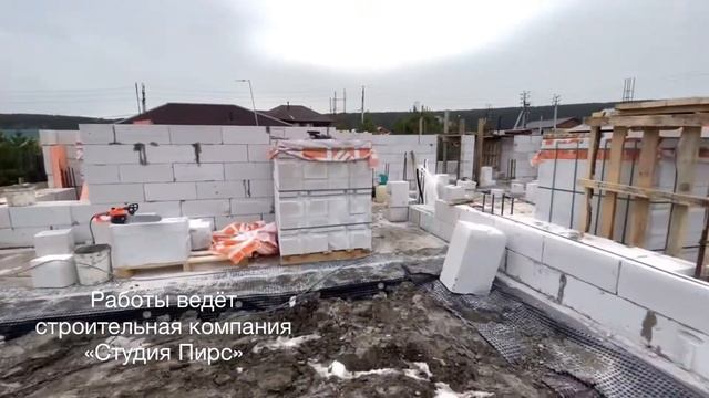 Строительство дома из газобетона в Иркутске.