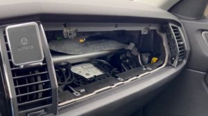 Сверчок в верхнем бардачке - Шкода Кодиак