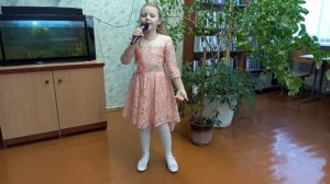 Раковская Надежда, эстрадный вокал, соло, 8 лет, Молодечно