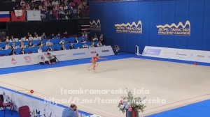 Лала Крамаренко обруч!!! Новый купальник?