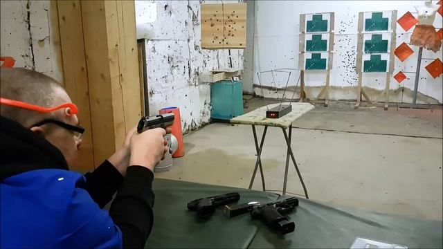 СЛОВАК, АКБС, ФМ-1, БИТВА ТРАВМАТОВ (КОМПАРИРОВАНИЕ)... смотреть онлайн