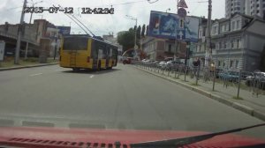 Взрыв авто г.Киев 12.07.2013г (автокофейня)