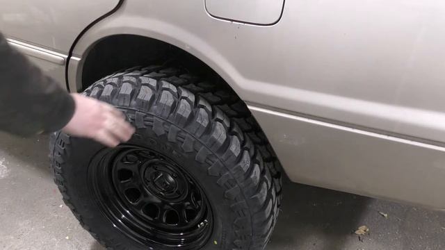 Gambler Camry: Part 6 A Closer Look at the Tires смотреть онлайн