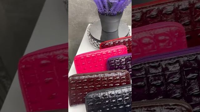 Женский кошелек на змейке из экокожи цвета разные(1239)Женский кошелек на змейке из экокожи цвета ра смотреть онлайн