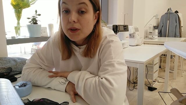 Обработка низа платья из тонкой ткани. Леска и регилин.