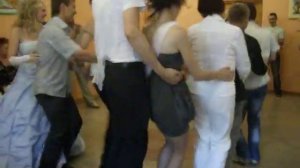 Молдавский танец пингвинов на свадьбе в Беларусии.