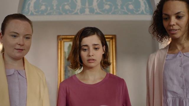 Erica: a game you play with your phone смотреть онлайн