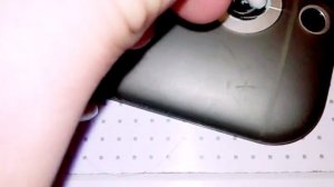 Чистка стекла задней камеры на HTC M8