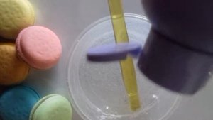 Слайм из клея карандаша!!из клея карандаша шампуня и загустителя! !!/ проверка от Маши Богдановой!!