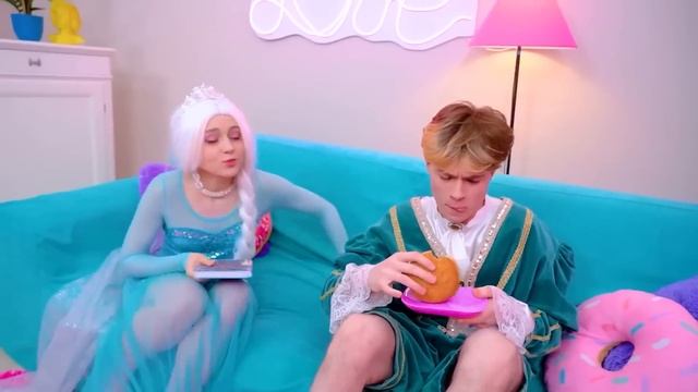 Кукла Барби В Реальной Жизни || Обычная Девушка VS Барби смотреть онлайн