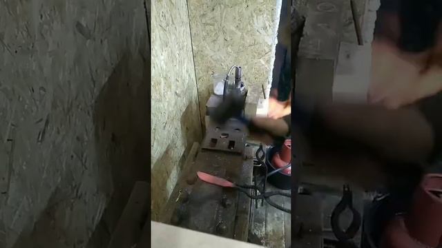 Ковка ножа "якутского" типа. Как отковать нож из подшипника?