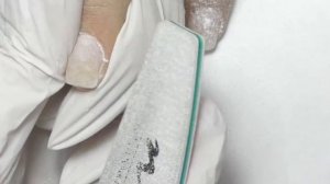 Как нарастить поврежденный ноготь Полигелем без форм