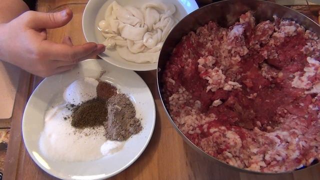 Сырокопченая колбаса. Рецепт.