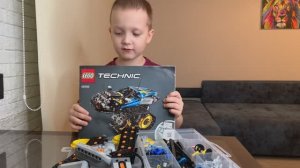 LEGO гусеничный вездеход /сборка 42095