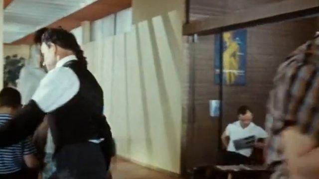 В трех экземплярах смотреть онлайн