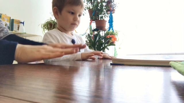 Пальчиковая гимнастика «Печём блины». Детям 1-3 лет. Запуск речи. Нейроигры