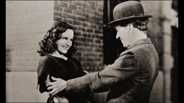 Charlie Chaplin - Smile from "Modern Times" смотреть онлайн