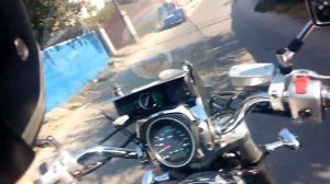 SUZUKI Intruder 800 2010/Небольшой прохват по городу