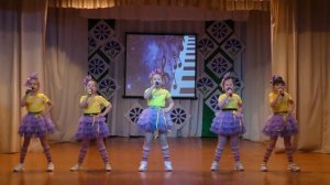 Вокальный ансамбль "Лучики" "Звёздная дискотека"