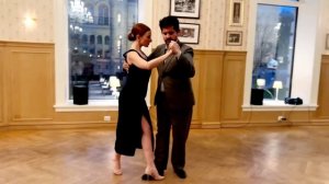 Una Vez Pugliese Alejandro Beron & Kelly Lettieri dance tango in Tiki Tiki Milonga Oslo