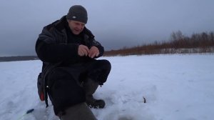 Зимняя Рыбалка на Оке ,по новым местам.