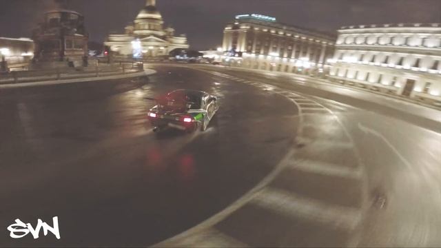 Saint-P. drift xo4y_b - дрифт у Исаакиевского собора (полное видео в оригинальном качестве) смотреть онлайн