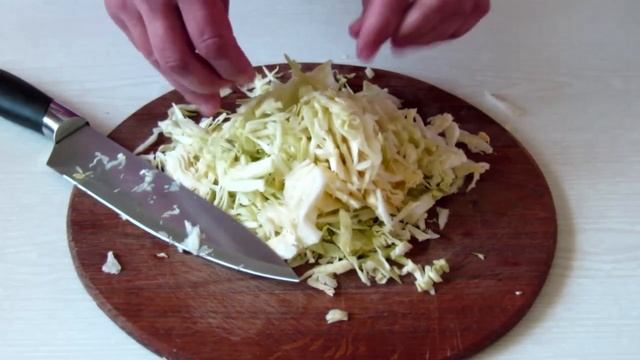 САЛАТ  СОЛНЫШКО С КАПУСТОЙ И КУКУРУЗОЙ