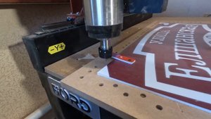 Как Ровно Вырезать Табличку на чпу фрезере. Адресная табличка из пвх и плёнки Оракал