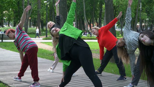 Йога для всех возрастов #здороваяспина #йогадлявсех #йогадляновичков