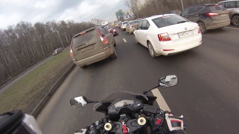 First ride CBR 600 F4i/CBR 600 F