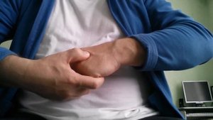 07 Массаж зоны позвоночника - поясничный отдел (Су-Джок)