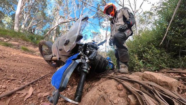 Craigs Hut ride on the Tenere 700. смотреть онлайн