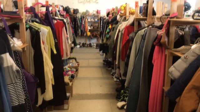 Выложила свои вещи на продажу в Second-Hand.Как продать свои бу вещи.Секонд Хэнд патруль. смотреть онлайн