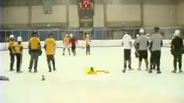 CU Intramural Broomball смотреть онлайн