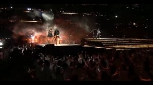 Slash Feat. Fergie - Sweet Child of Mine [Super Bowl XLV]