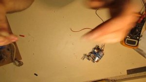 Как сделать USB Динамо Зарядку для Телефона своими руками :How to make a USB dynamo charger Phone