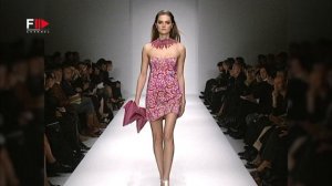 Vintage in Pills GENNY Spring 2003 - Fashion Channel