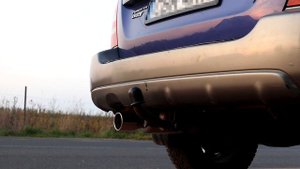 Subaru Forester SG5 2.0 Turbo 177KM EJ205 dźwięk wydechu, bulgot strzały z wydechu - exhaust rumble