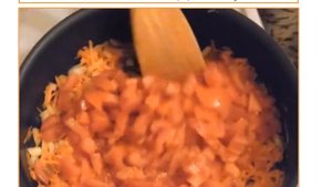 Свинина в подливке (мягкое и нежное мясо в томатной подливе)