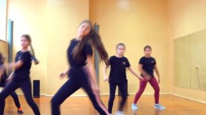 Танец под песню Леди Диана - Мама не узнает