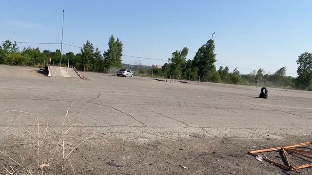 ЛЕГАЛЬНЫЙ УЛИЧНЫЙ ДРИФТ В ГОРОДЕ - Асфальтница Иркутск 2023 смотреть онлайн