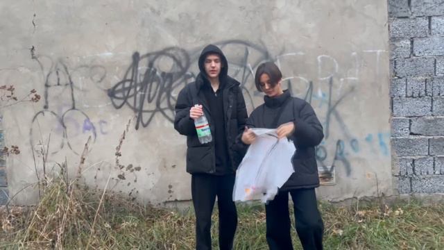 Спрятали сундук с сокровищами | нашли что то ужасное! смотреть онлайн