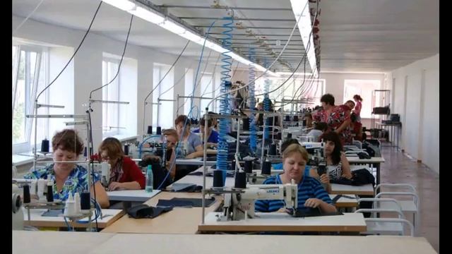 SN150314 005 Крупные производители одежды начинают перенос смотреть онлайн