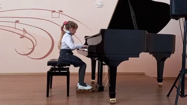 Колесникова Алина Л.Моцарт "Минуэт" ДМШ Барабинского района
