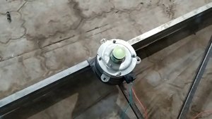 Виброрейка для выравнивания бетонной стяжки своими руками.