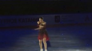 Алина Загитова выступила с новым показательным номером на фестивале «Влюбленные в фигурное катание»