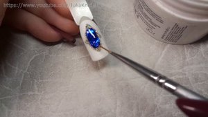 Дизайн ногтей в технике " Жидкий камень ". Текстура натурального камня