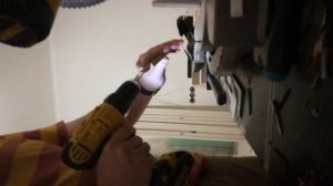 Установка добора на саморезы