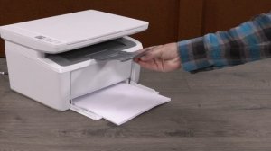 打開 HP LaserJet MFP M139-M142 和 M139e-M142e 印表機系列的包裝並設定 | HP Support